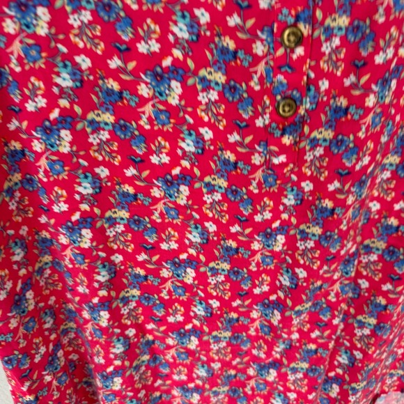 Fresh Womens Red Floral Ditsy Sleeveless Split V-Neck Button Front Blouse Size M - Picture 4 of 6